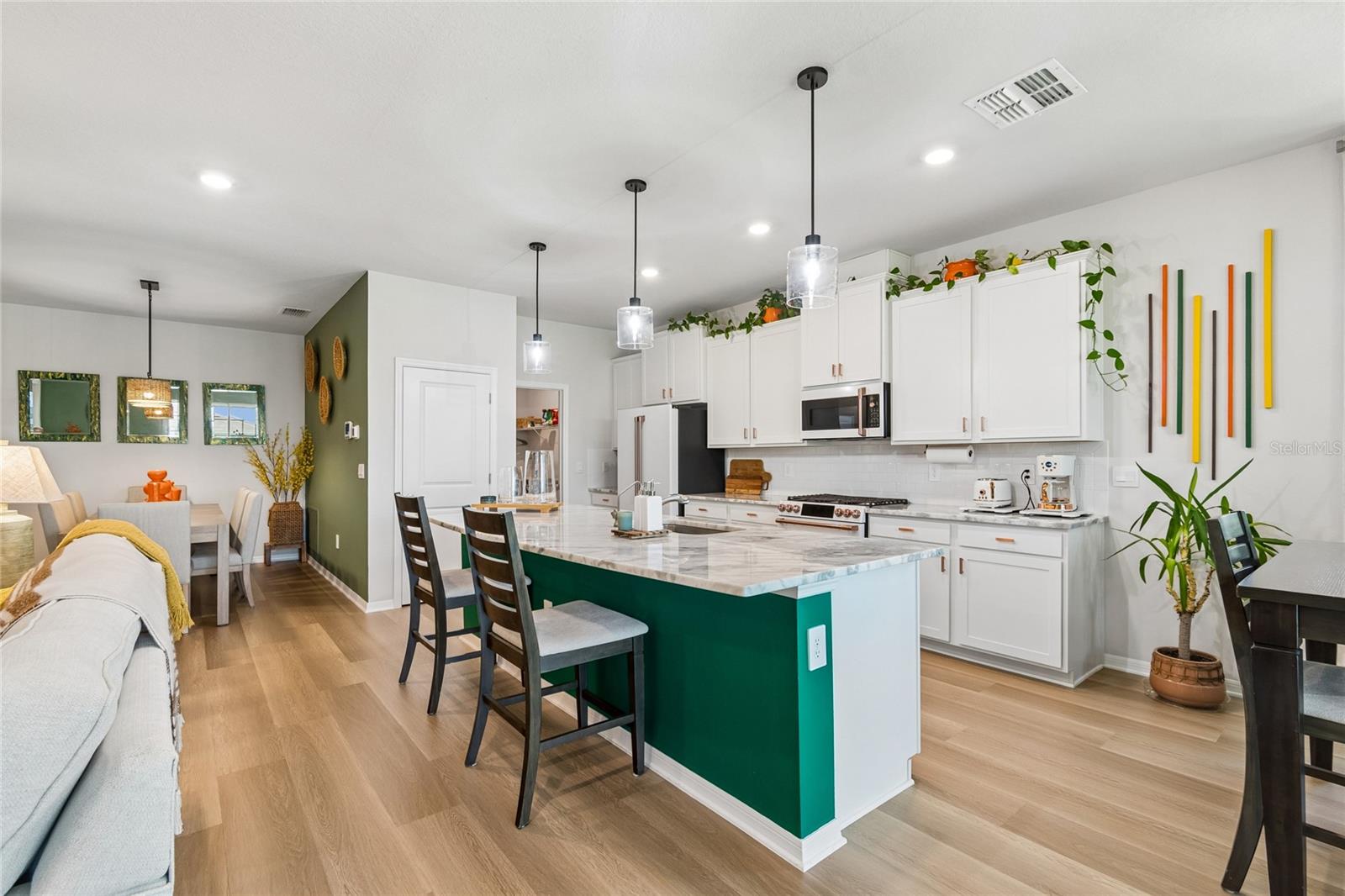 18123 Gulf Ranch Pl Property Photo 12