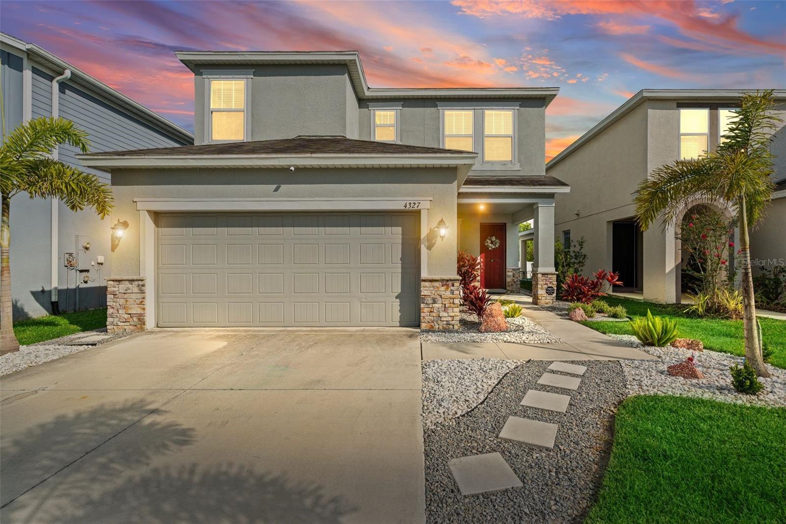 4327 Reisswood Loop Property Photo 1