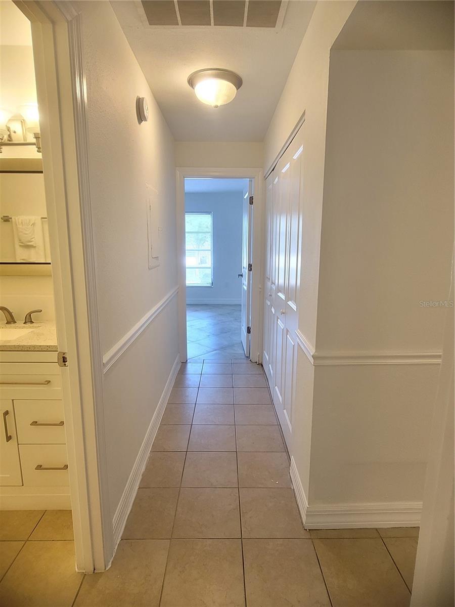 3360 S Osprey Ave #201b Property Photo 10