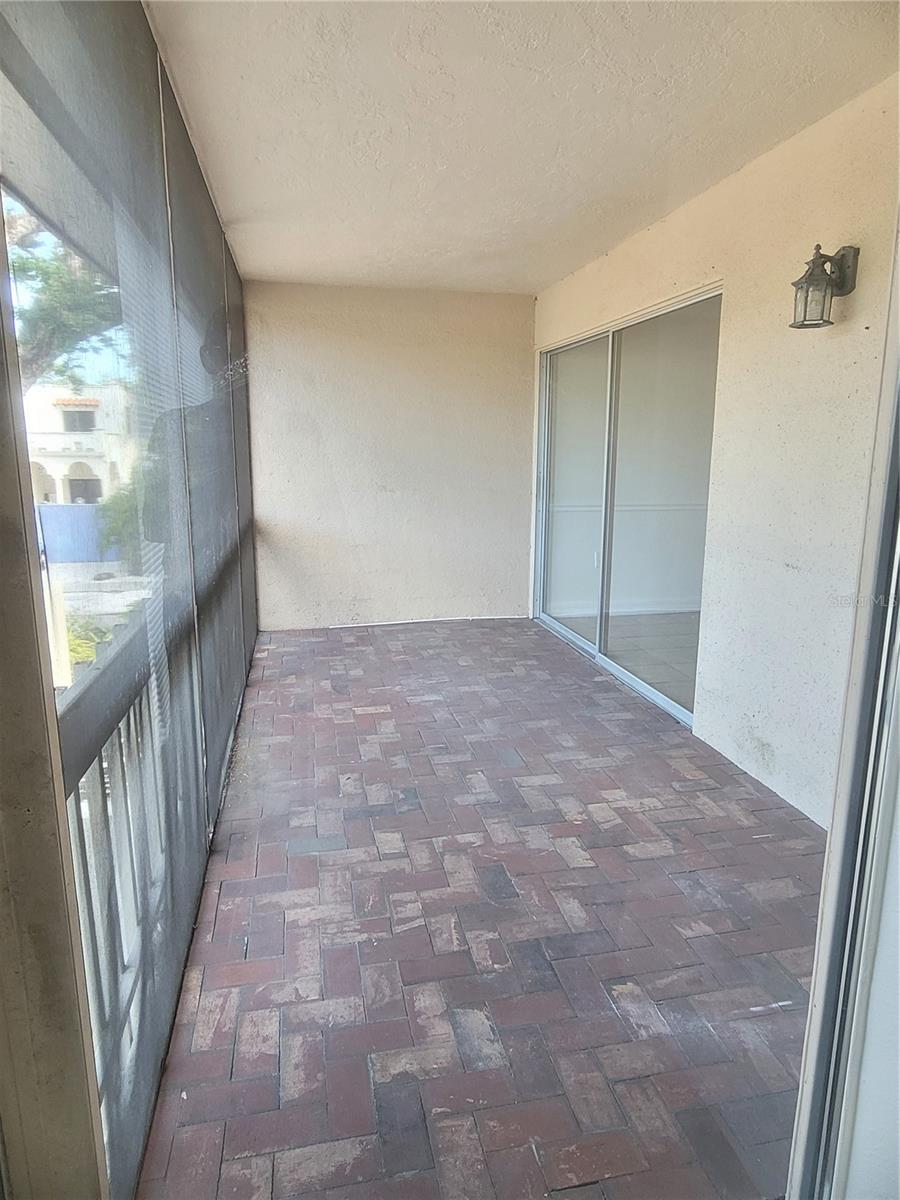3360 S Osprey Ave #201b Property Photo 17