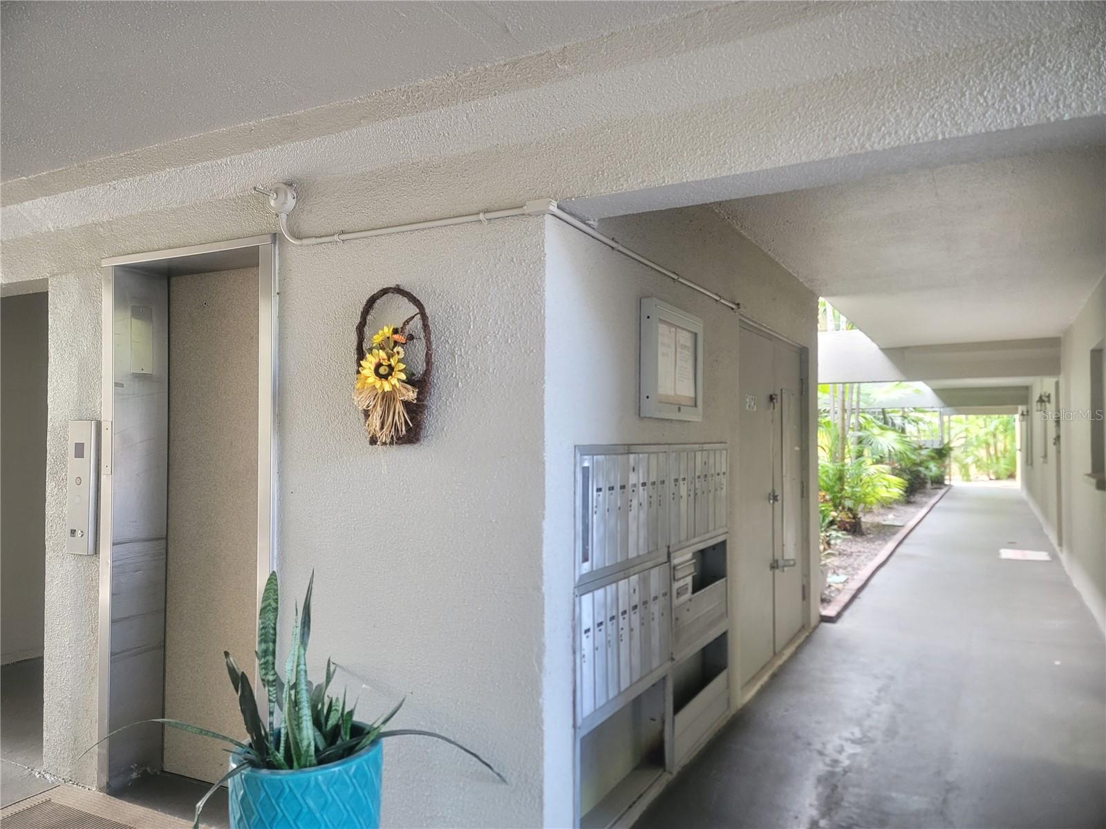3360 S Osprey Ave #201b Property Photo 19