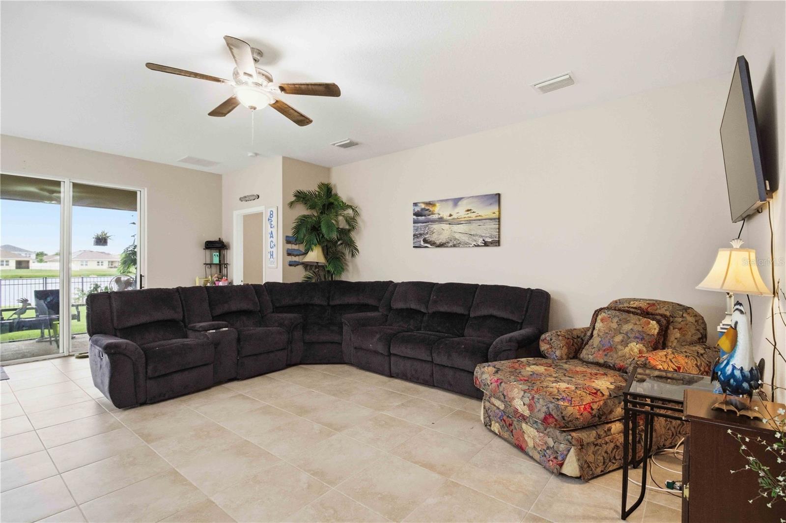 444 Tierra Verde Way Property Photo 3