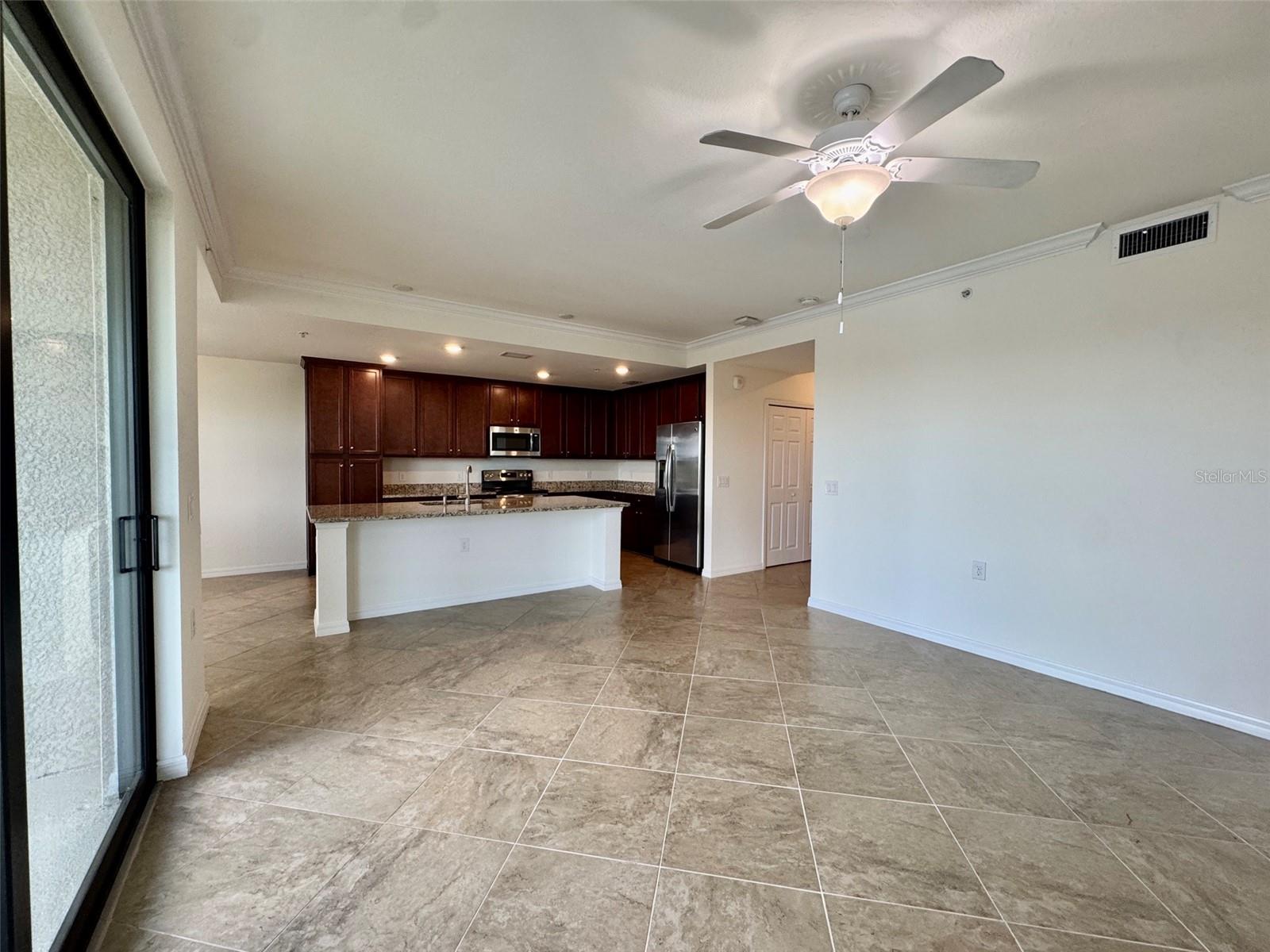 17118 Vardon Ter #303 Property Photo 7
