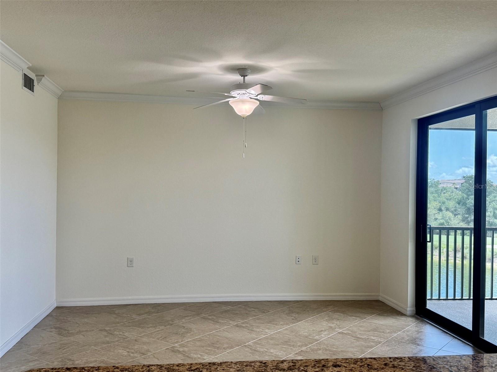 17118 Vardon Ter #303 Property Photo 9