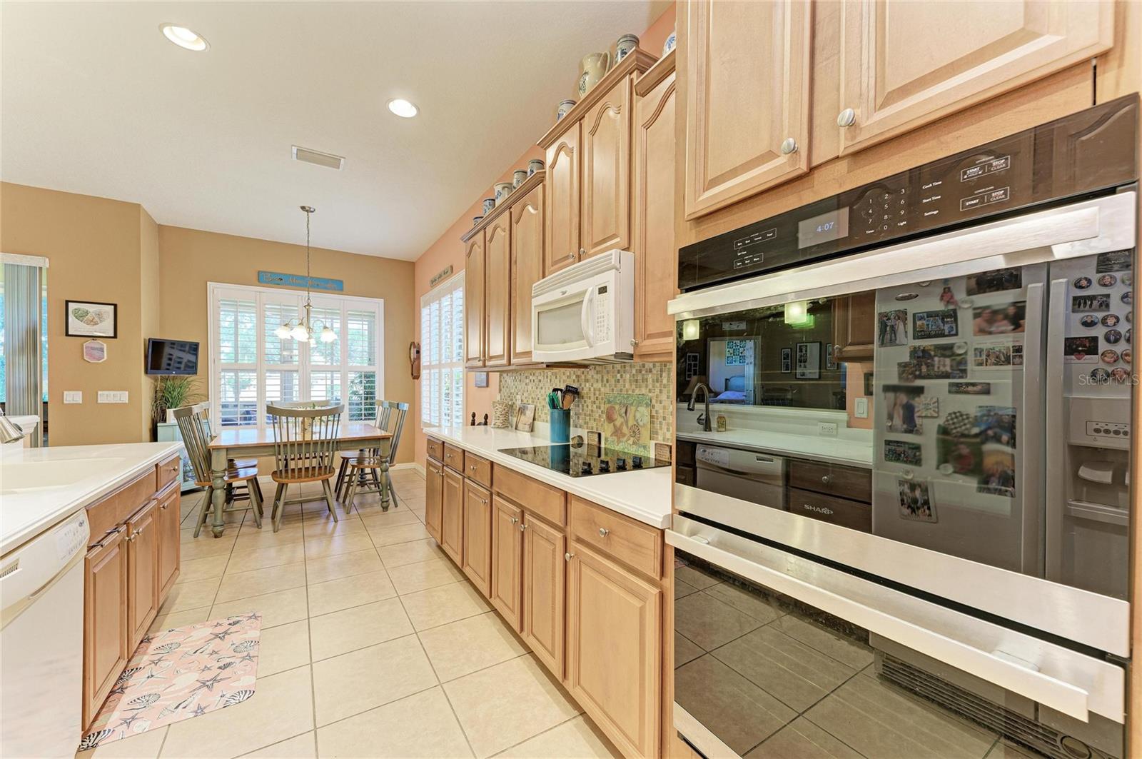 3728 Summerwind Cir Property Photo 12