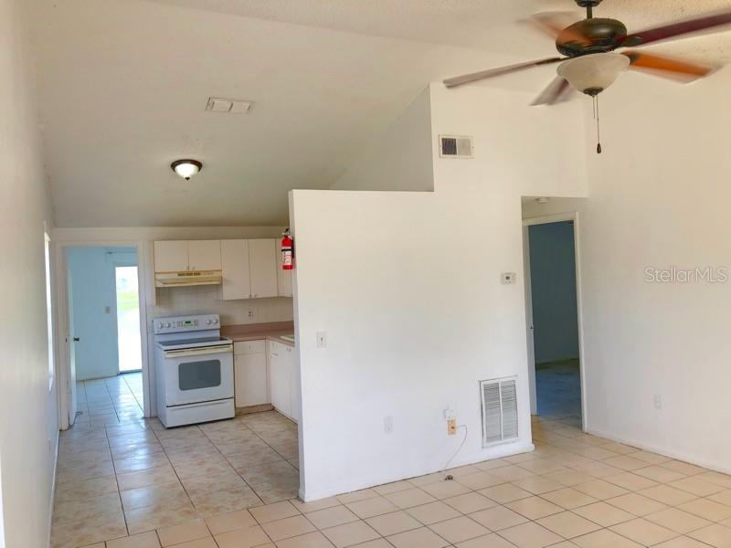A4699819 Property Photo 4