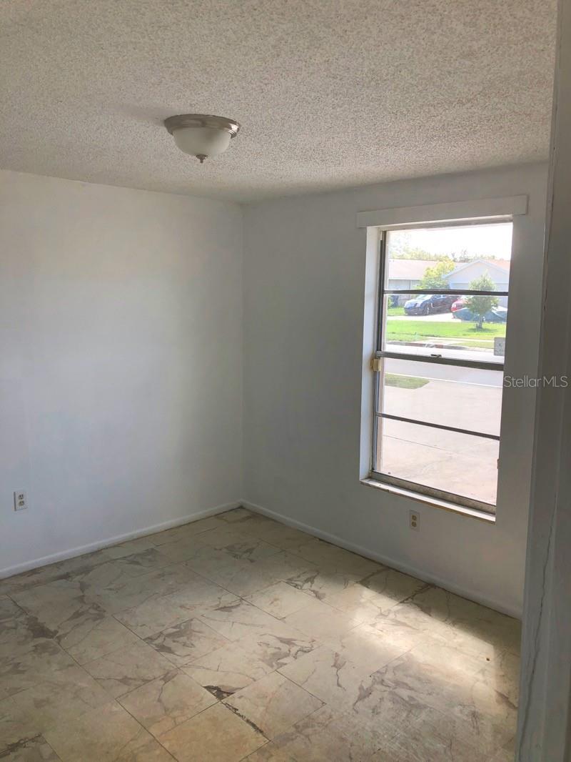 A4699819 Property Photo 5