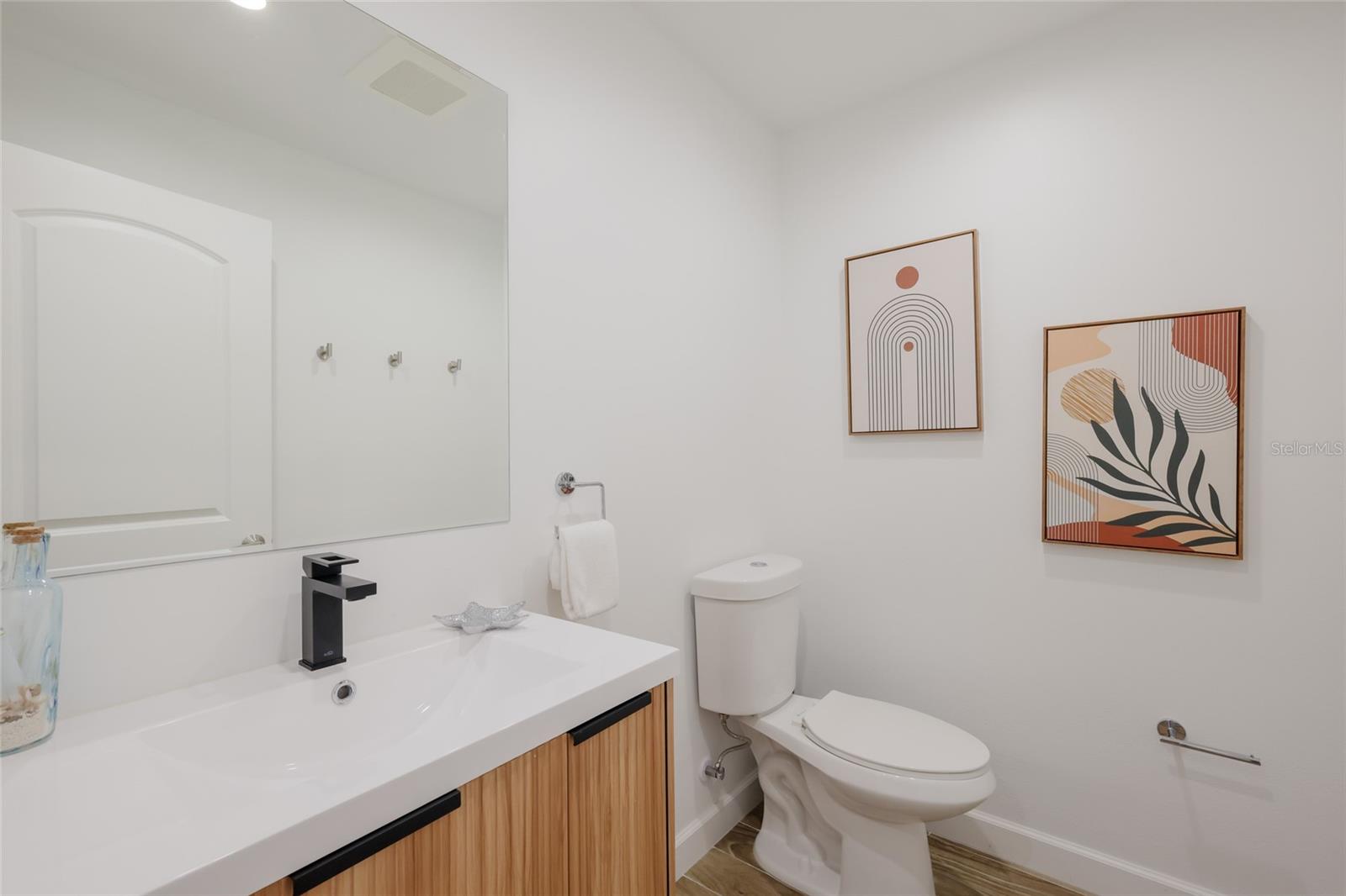 203 72nd St Property Photo 18