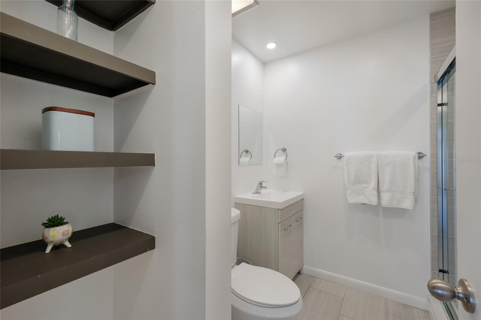 203 72nd St Property Photo 34