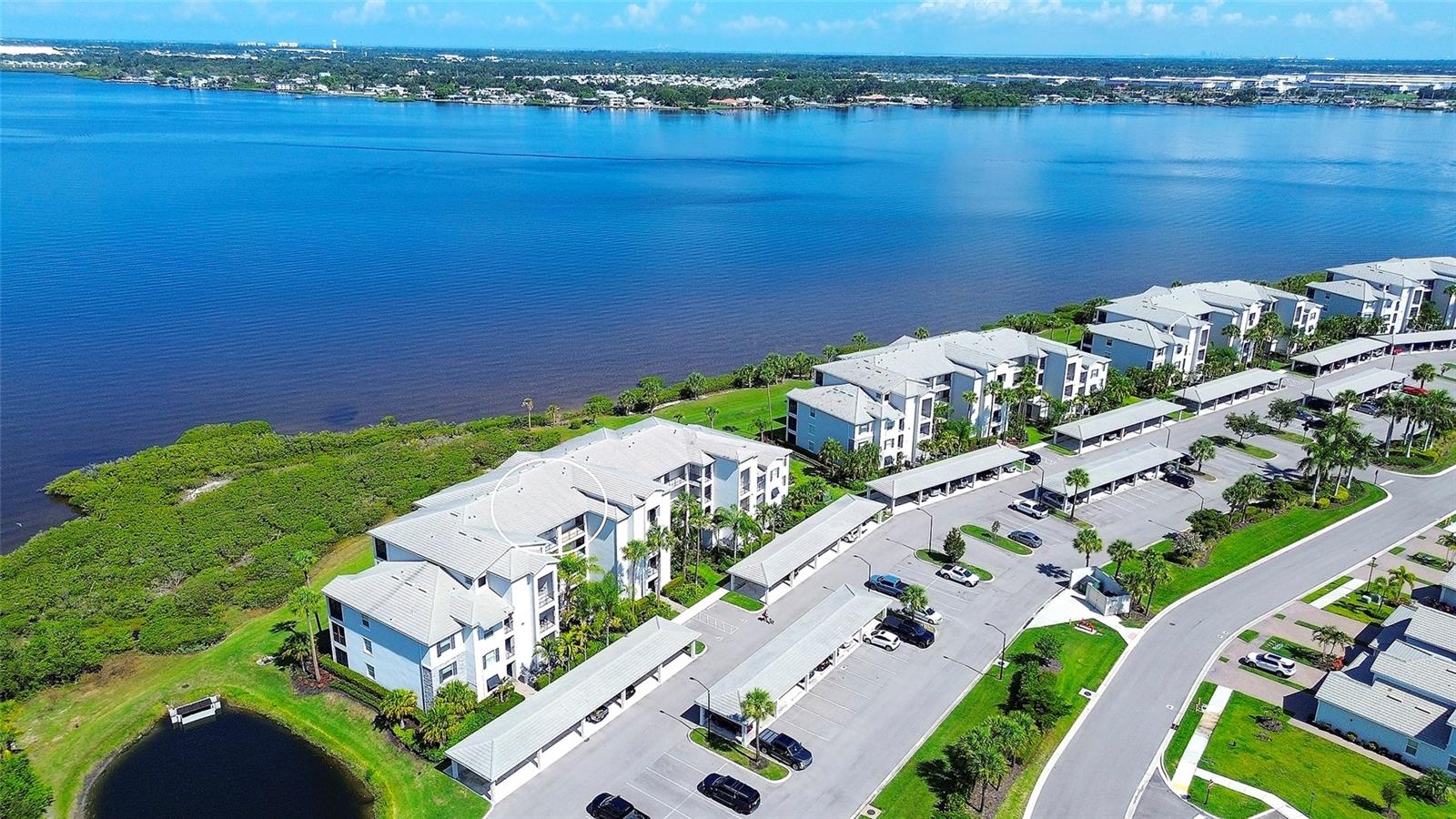 850 Tidewater Shores Loop #402 Property Photo 3