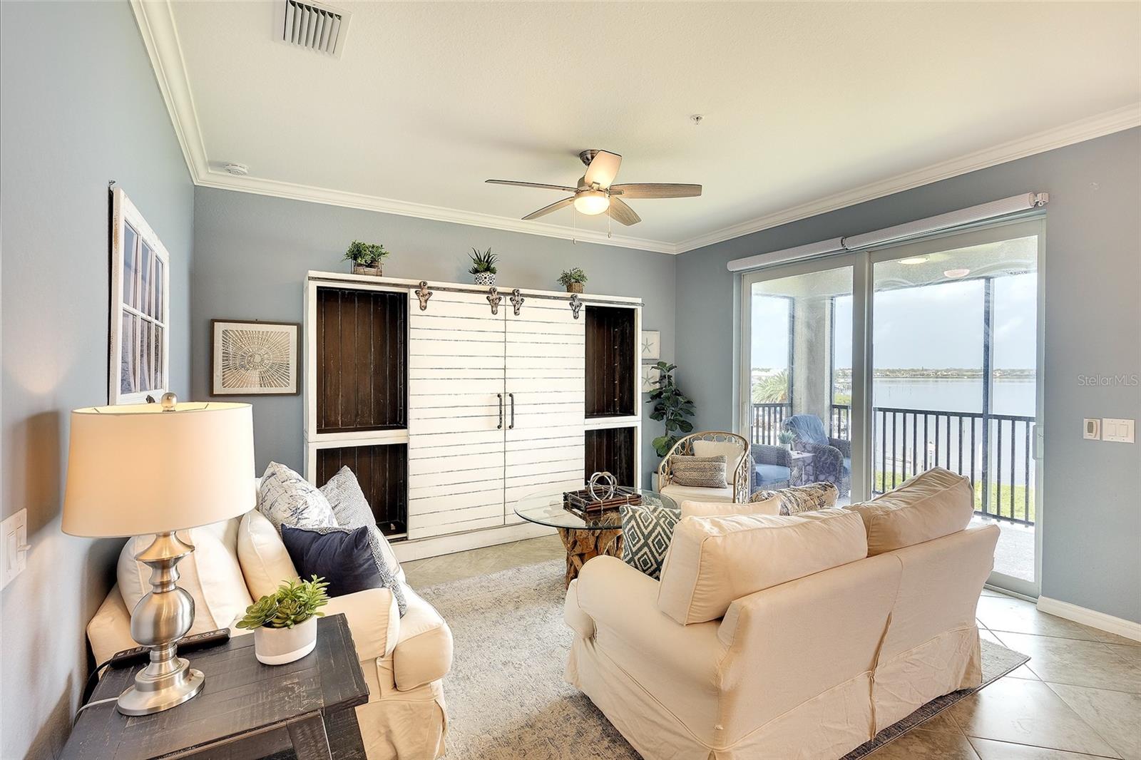 850 Tidewater Shores Loop #402 Property Photo 10