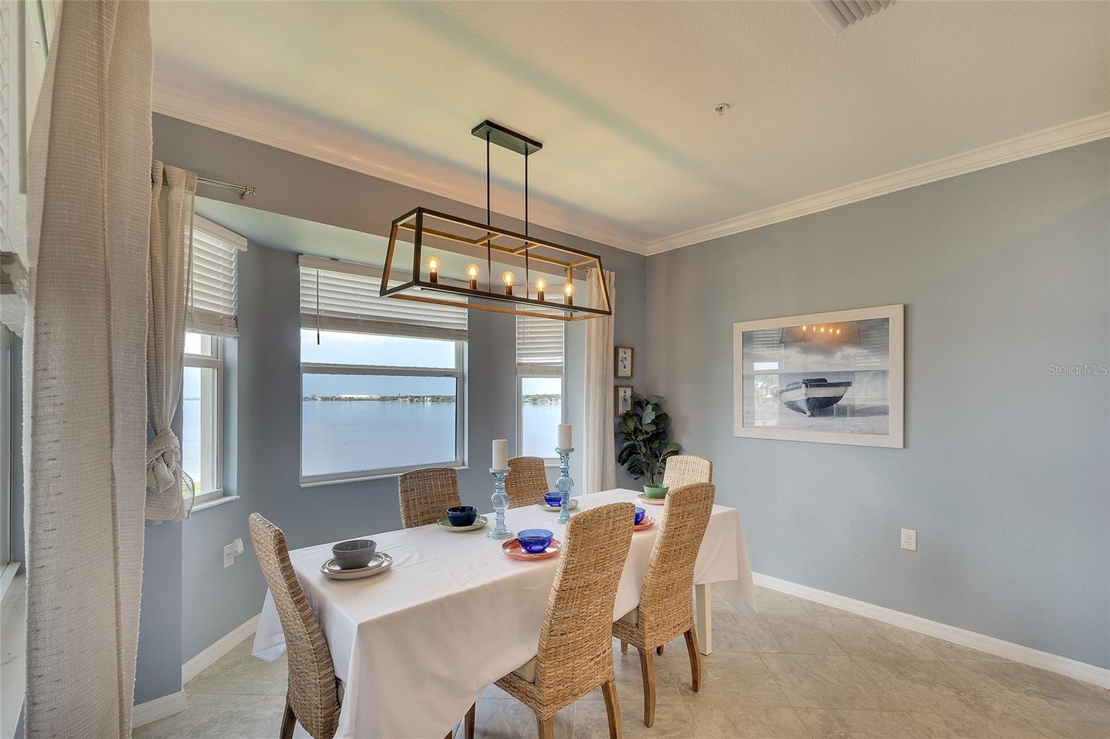 850 Tidewater Shores Loop #402 Property Photo 15