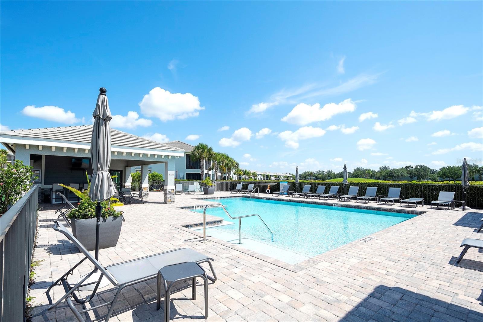 850 Tidewater Shores Loop #402 Property Photo 32