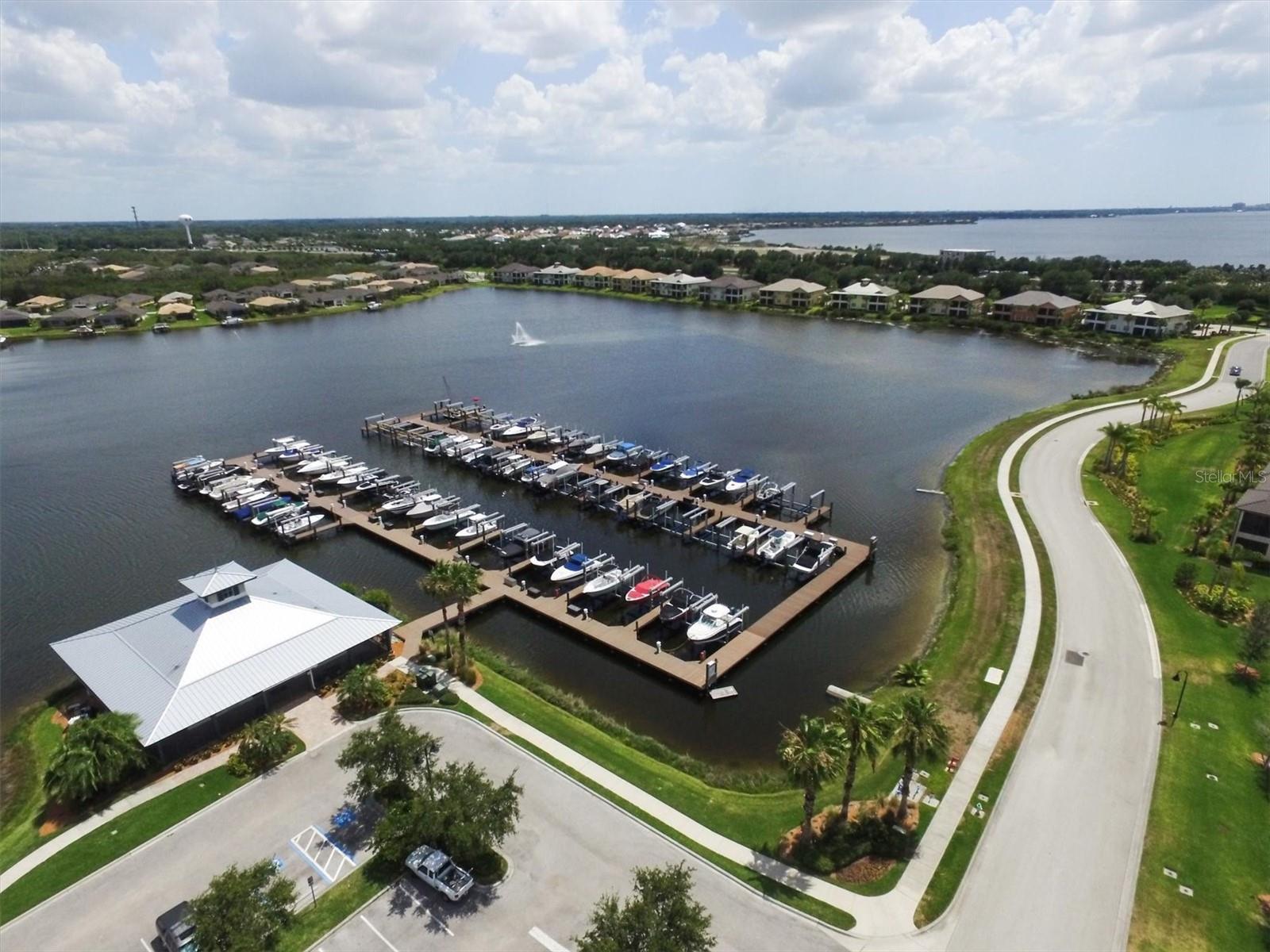 850 Tidewater Shores Loop #402 Property Photo 45