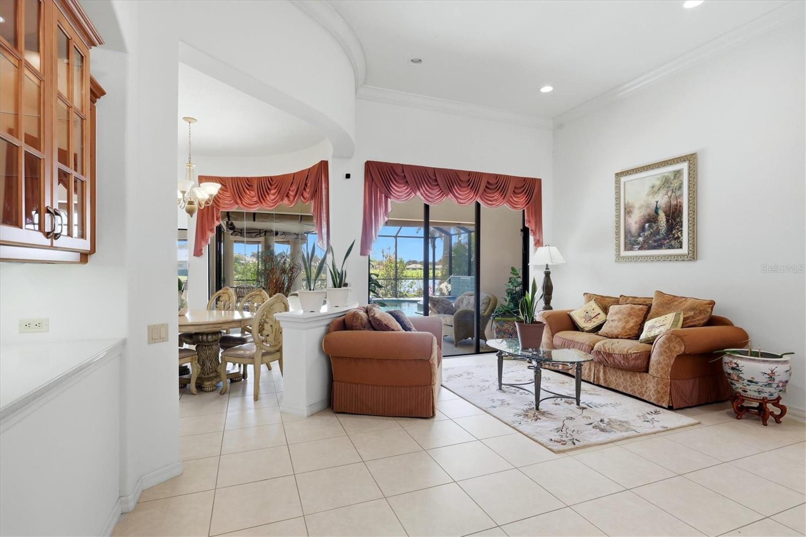 815 Tropez Ln Property Photo 11