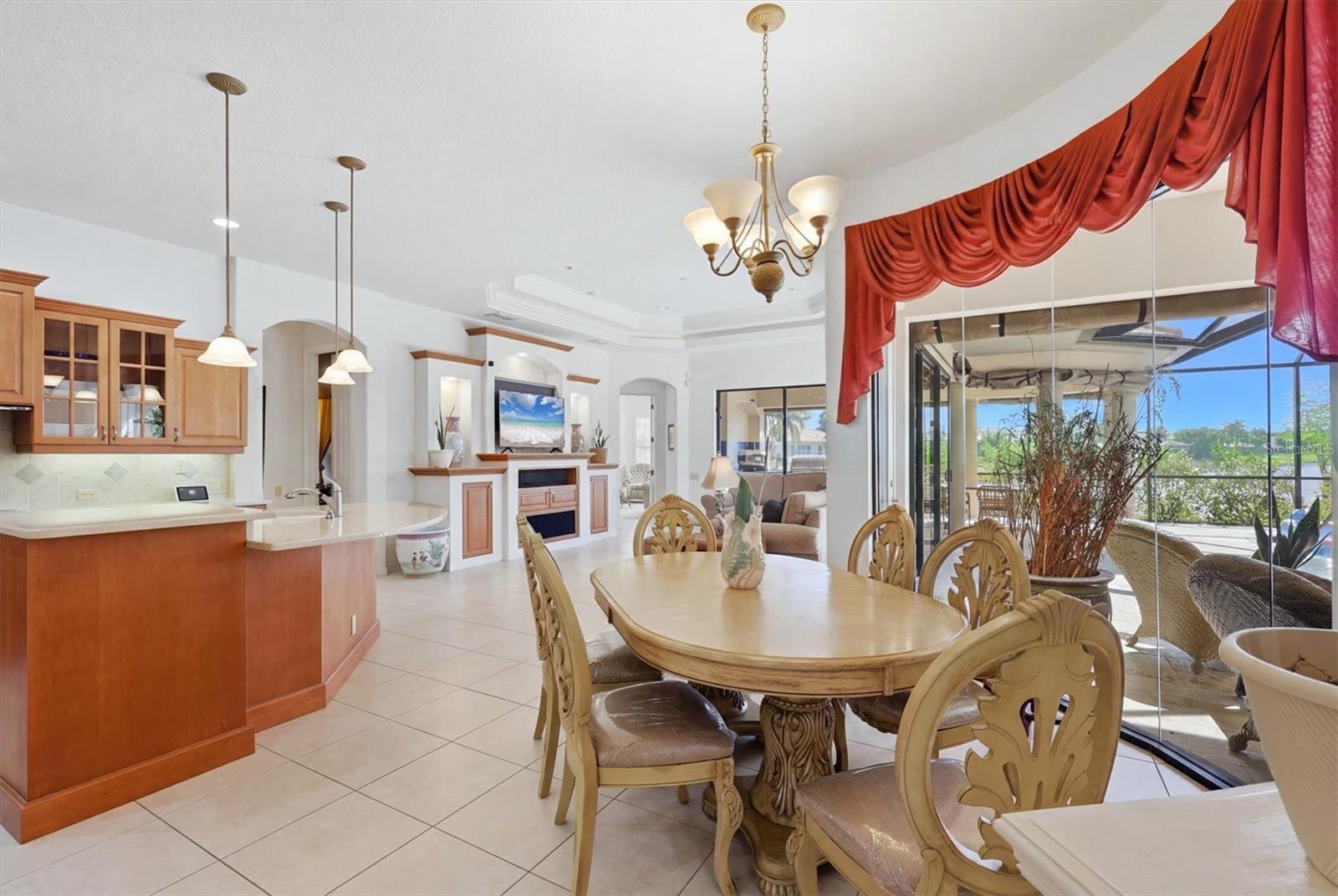815 Tropez Ln Property Photo 19