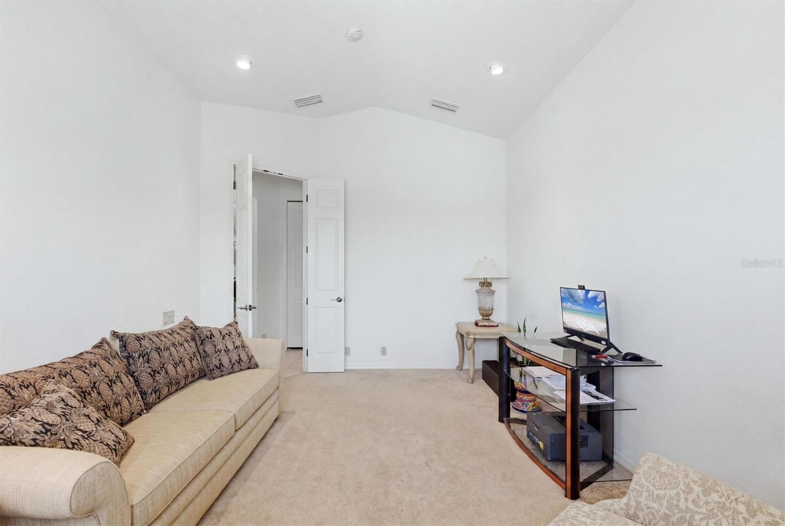 815 Tropez Ln Property Photo 37