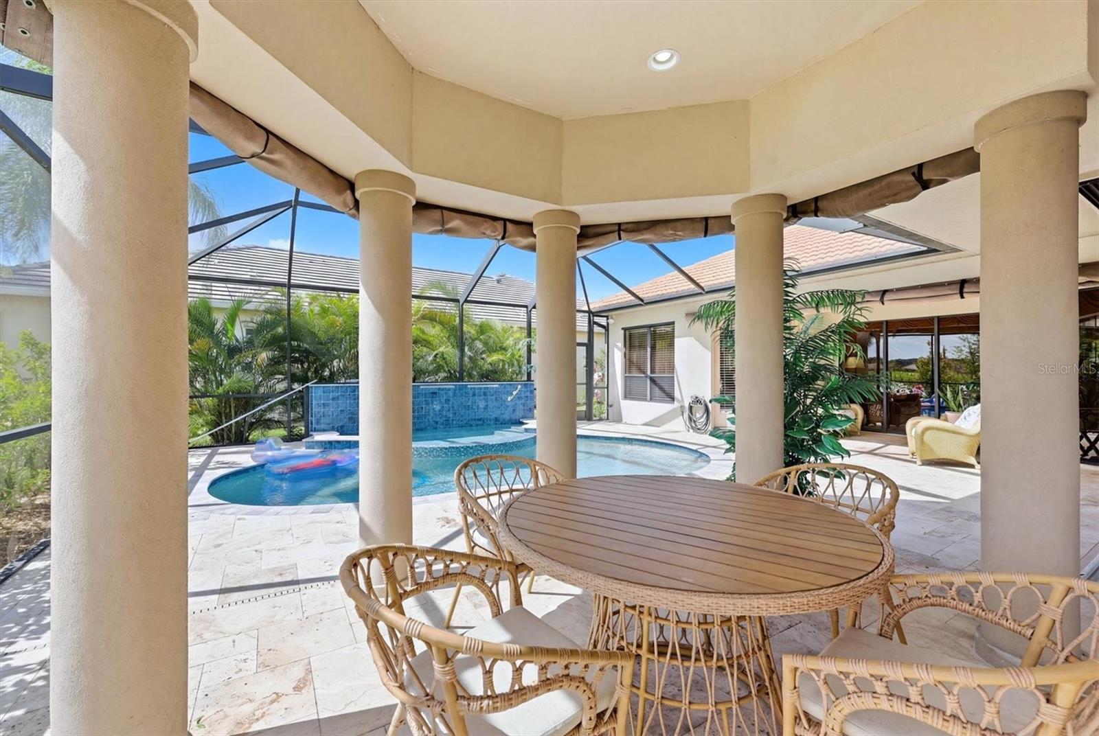 815 Tropez Ln Property Photo 45