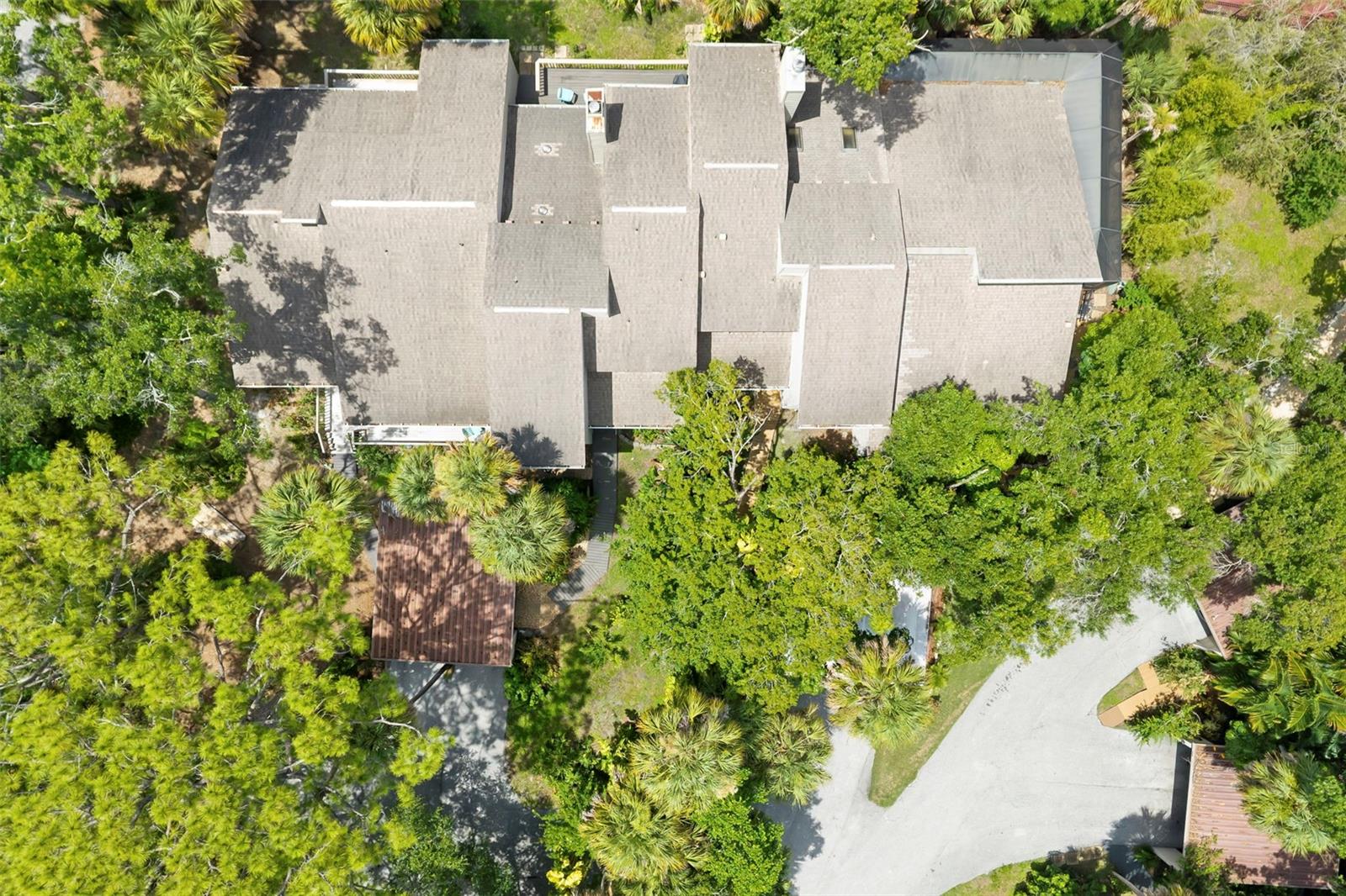 5182 Lancewood Dr #14 Property Photo 3