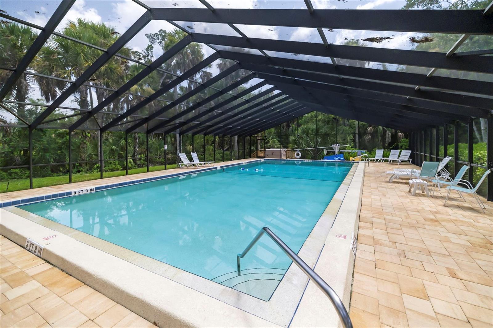 5182 Lancewood Dr #14 Property Photo 45