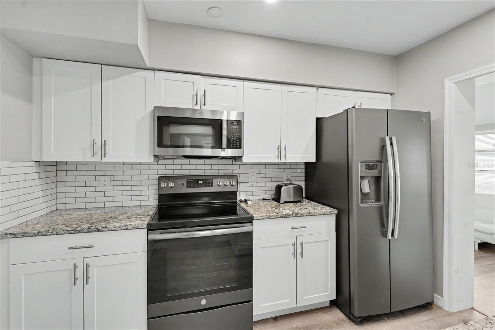 A4699859 Property Photo 8
