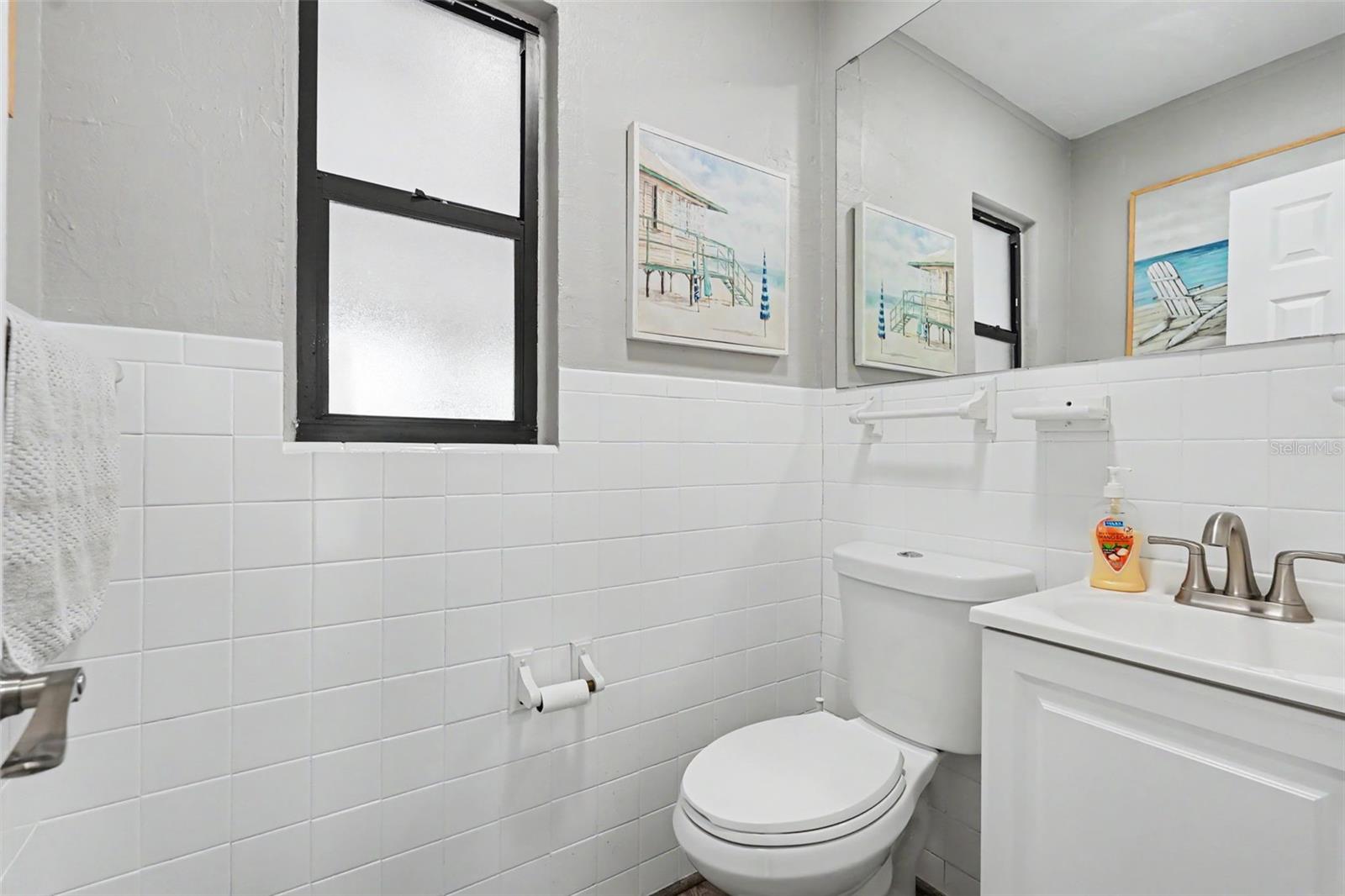 A4699859 Property Photo 11