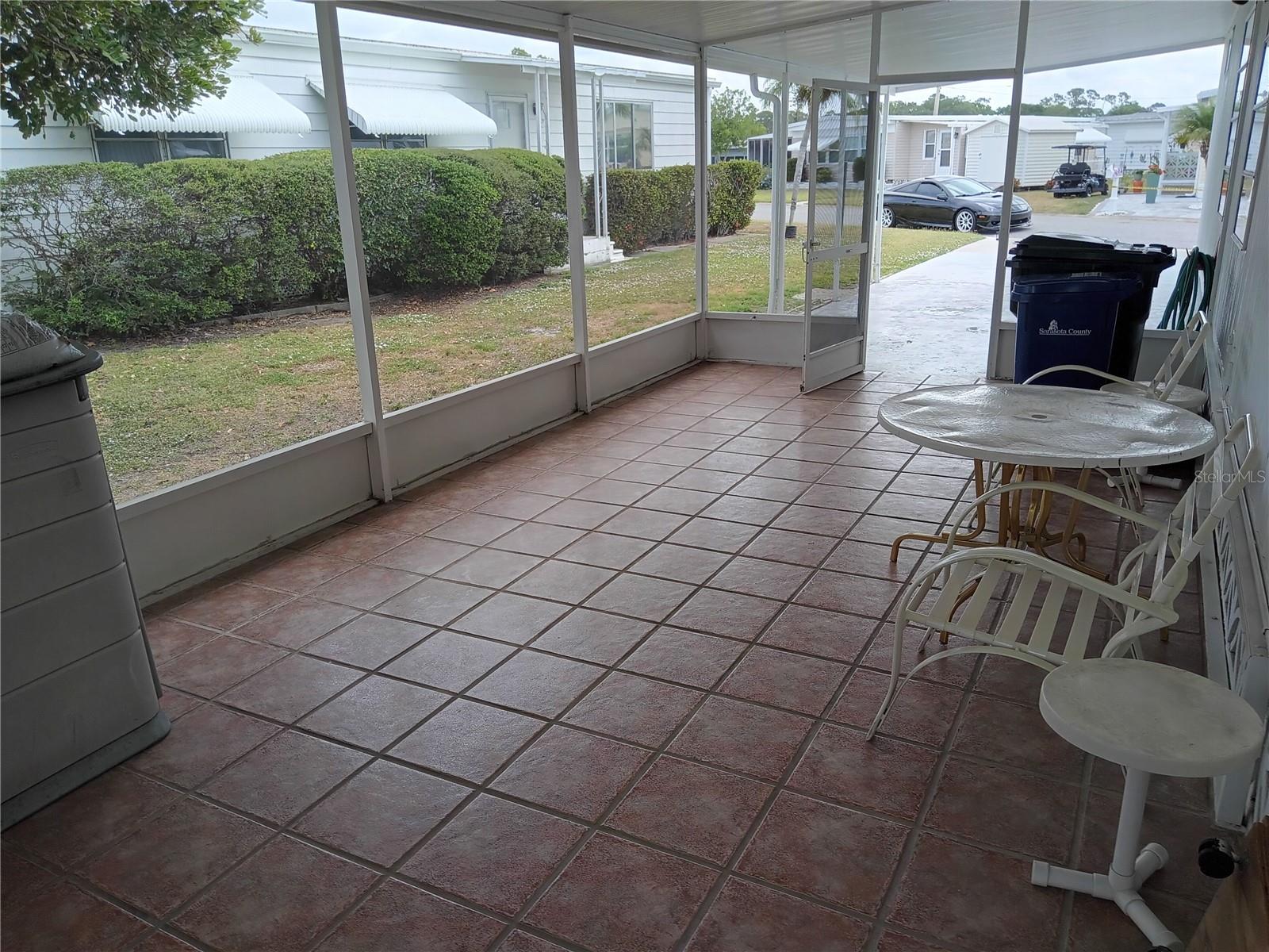 5119 Glen Echo Ave Property Photo 9