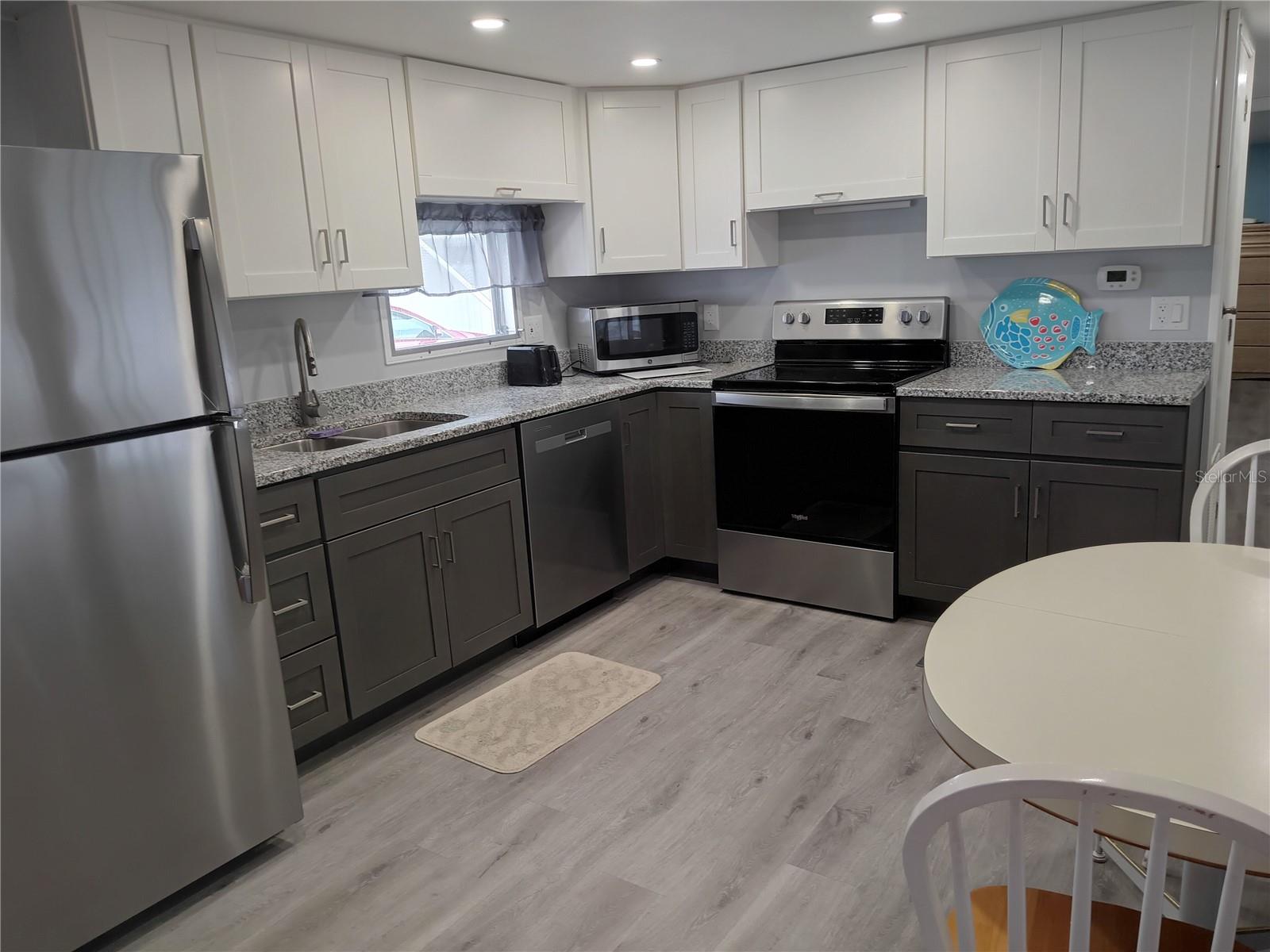 5119 Glen Echo Ave Property Photo 13