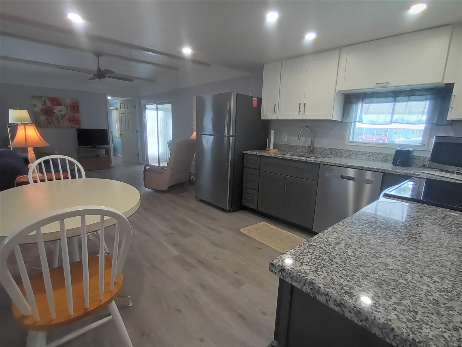 5119 Glen Echo Ave Property Photo 15