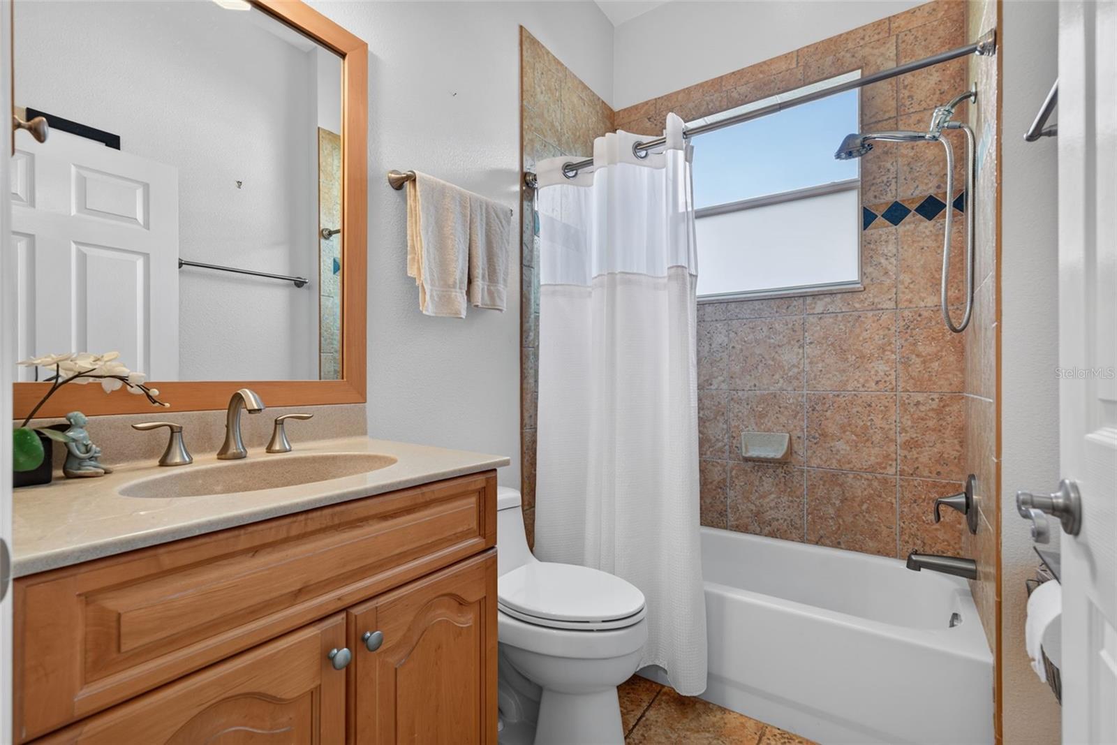 171 Americas Cup Blvd Property Photo 36