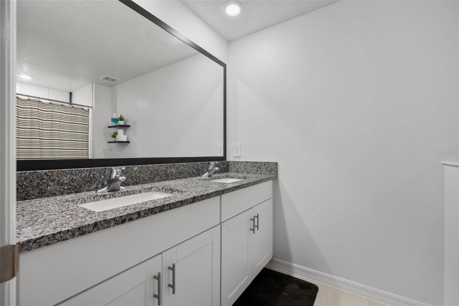11320 65th Ter E Property Photo 20