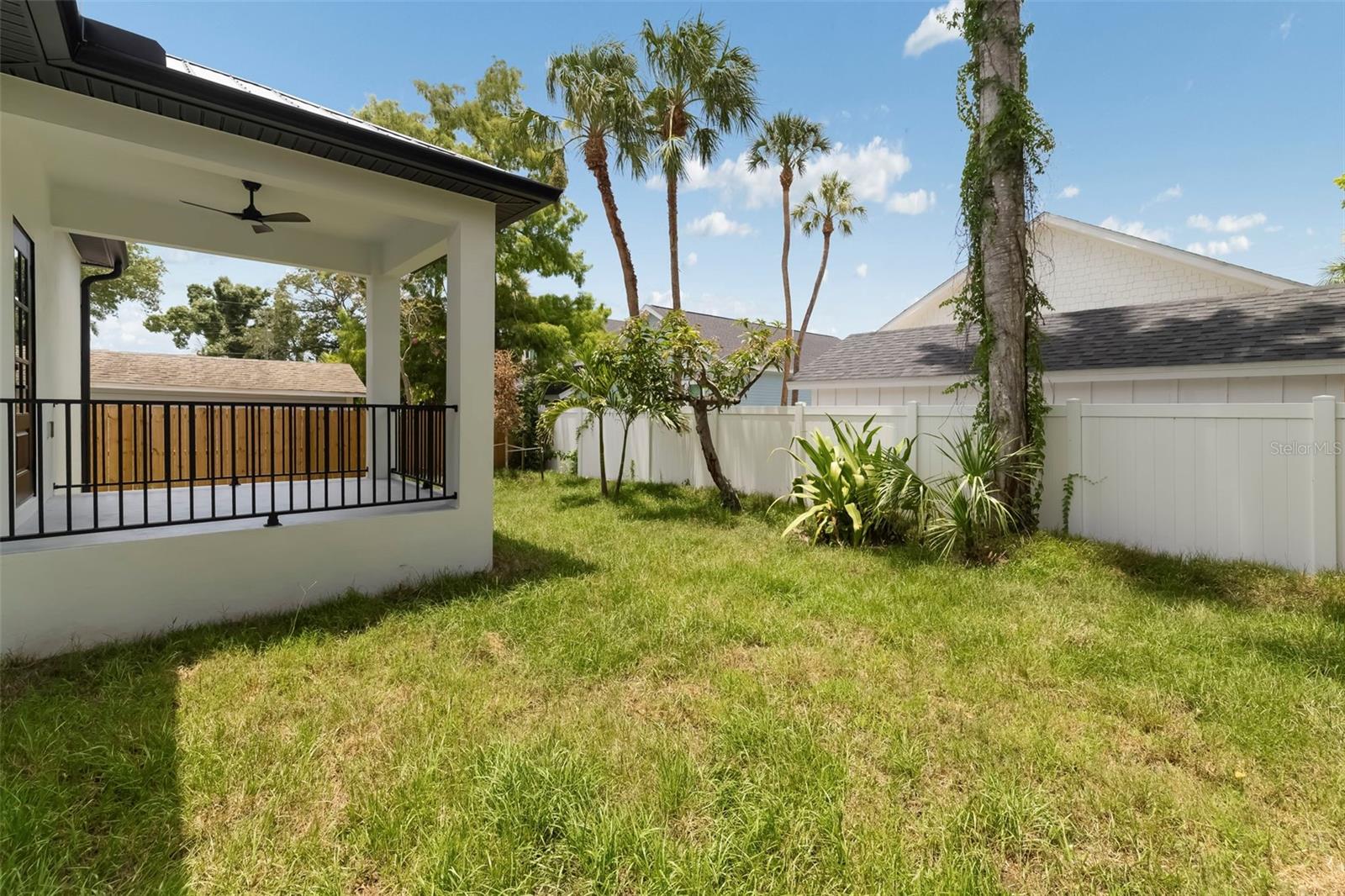 1632 Ballard Park Dr Property Photo 48
