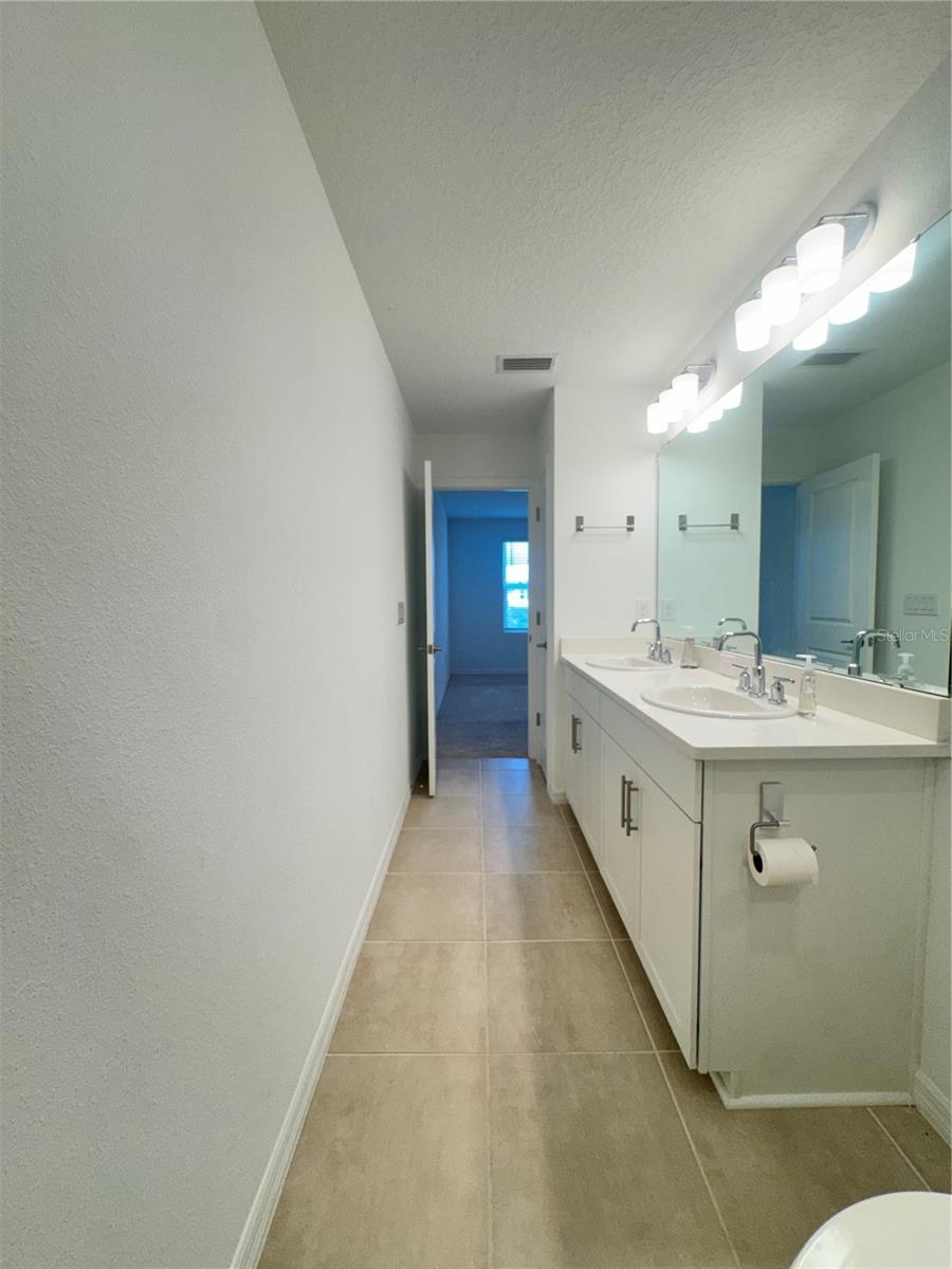 8528 Daybreak St Property Photo 15