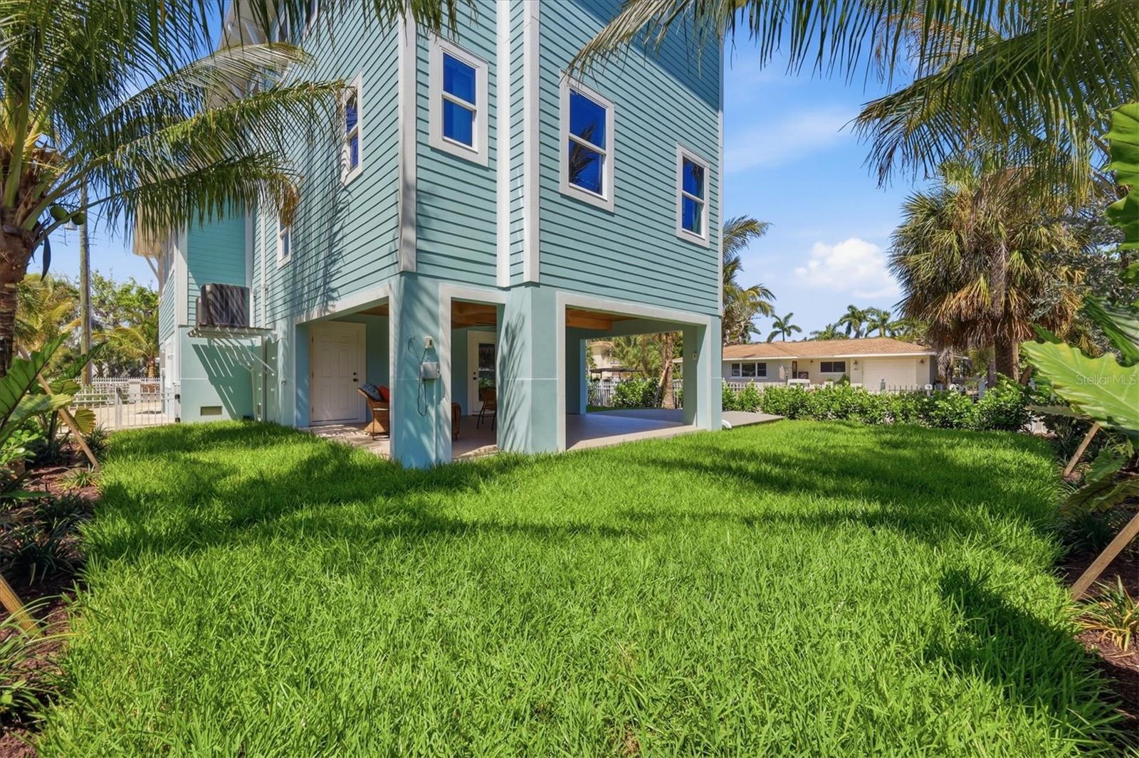 115 Aqua Ln Property Photo 55