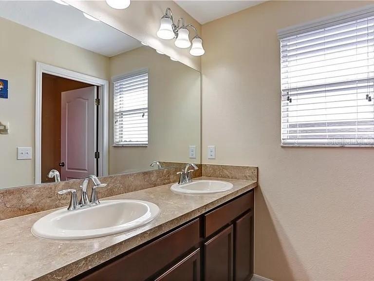 408 19th St Nw Property Photo 14