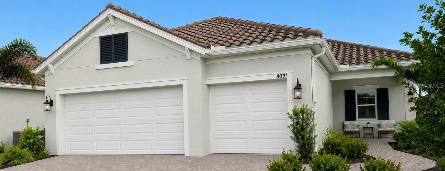 8091 ANTHIRIUM LOOP Property Photo 1