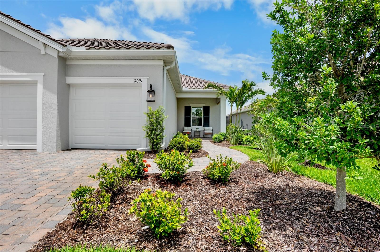 8091 Anthirium Loop Property Photo 5