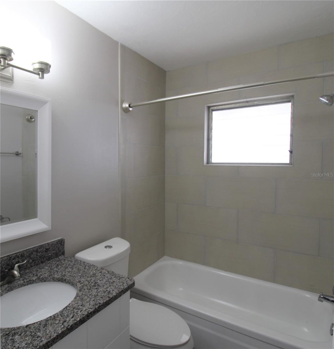 3001 Bee Ridge Rd #215 Property Photo 8