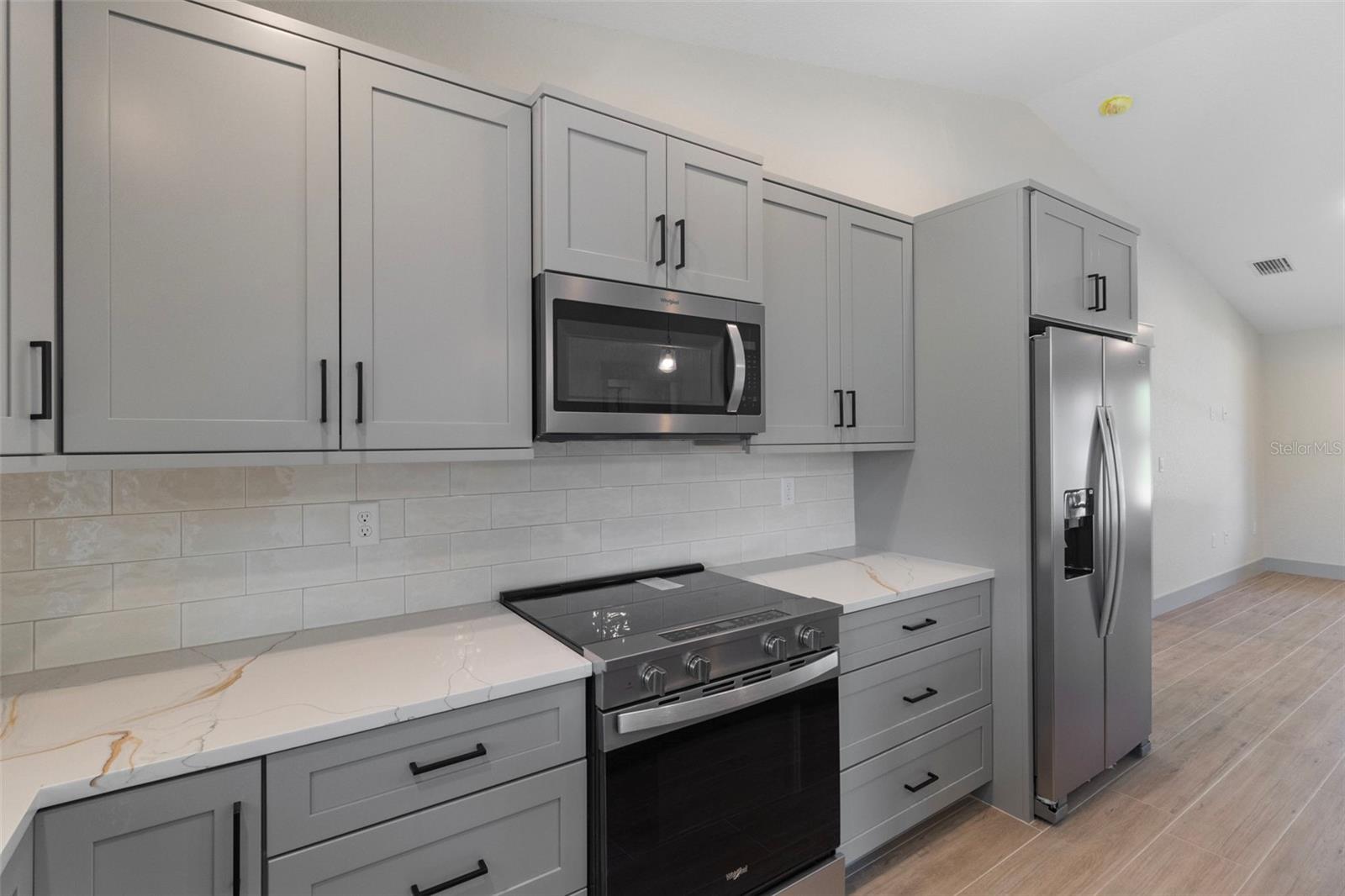 4125 Joseph St Property Photo 5