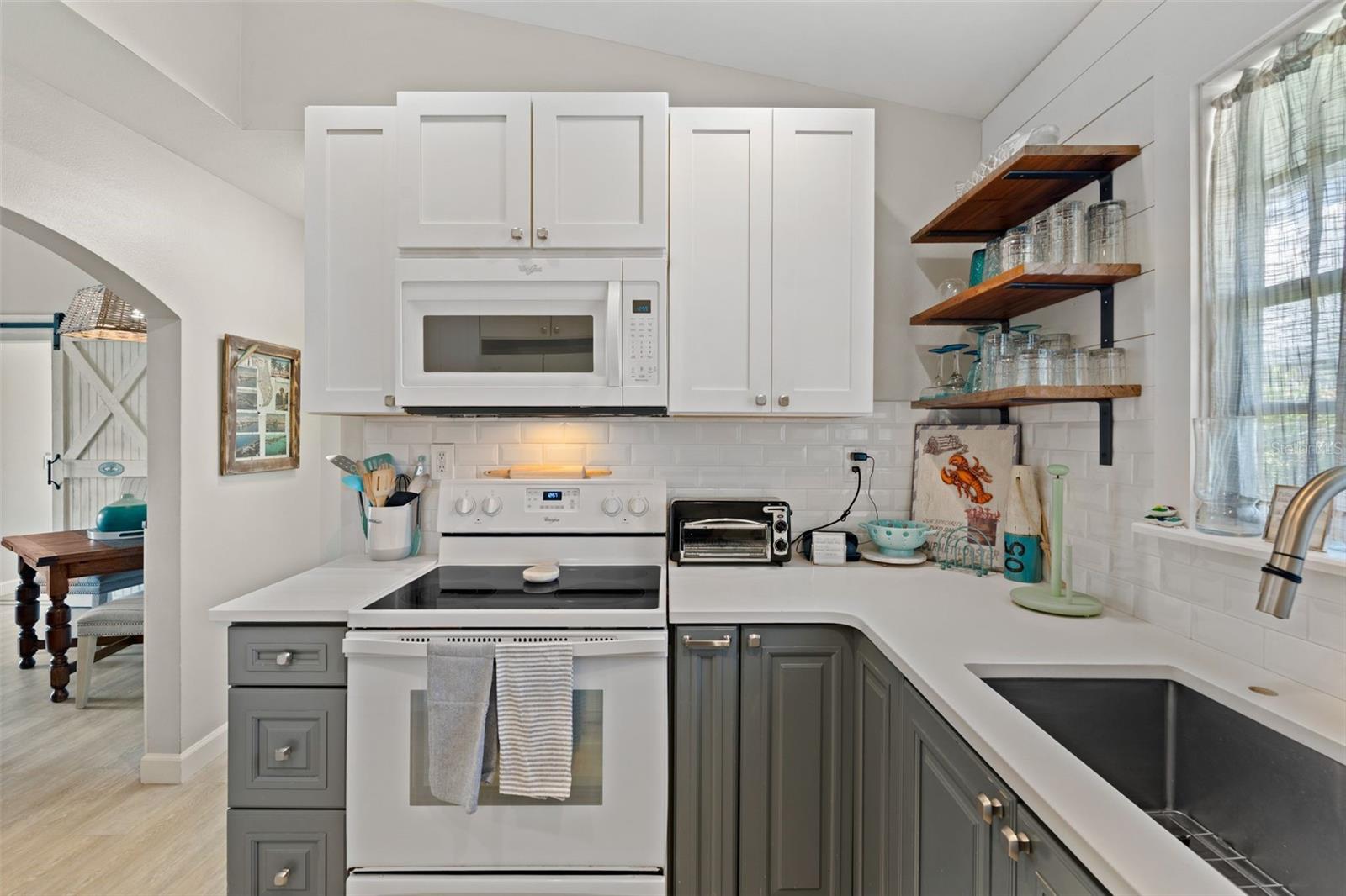 2517 Avenue C Property Photo 19