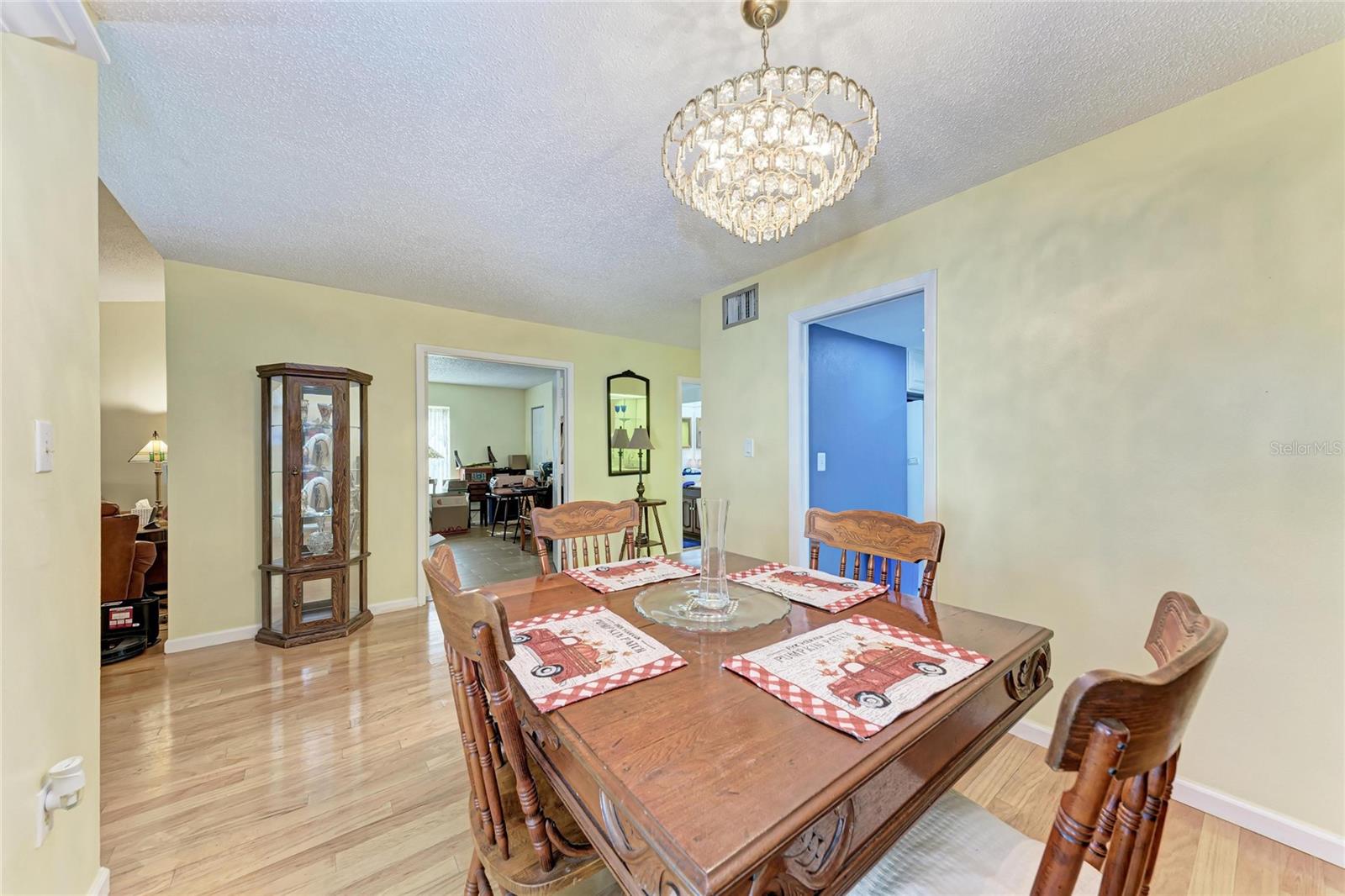 6207 Courtside Dr #23 Property Photo 24