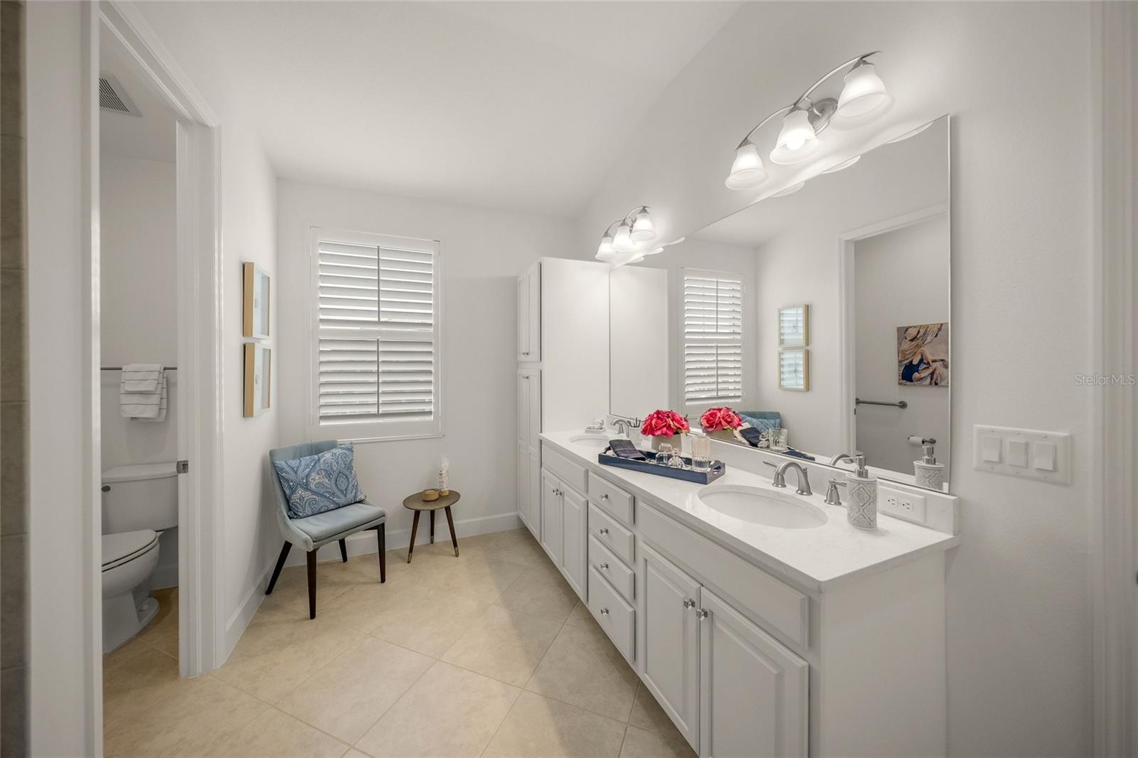 264 Saint Lucia Dr #201 Property Photo 18