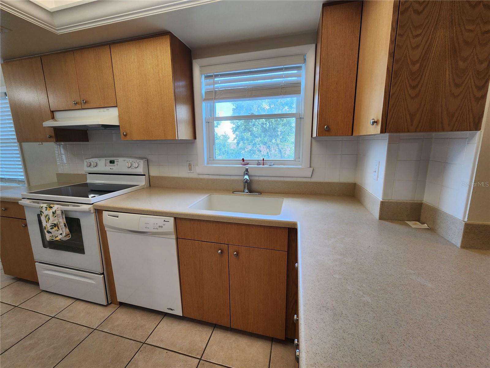1650 1st Ave W #408b Property Photo 5