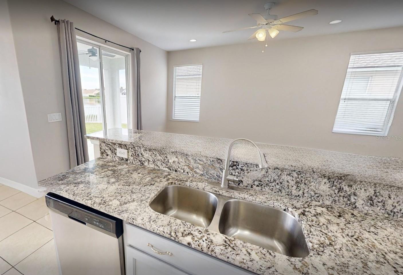 5224 58th Ter E Property Photo 13