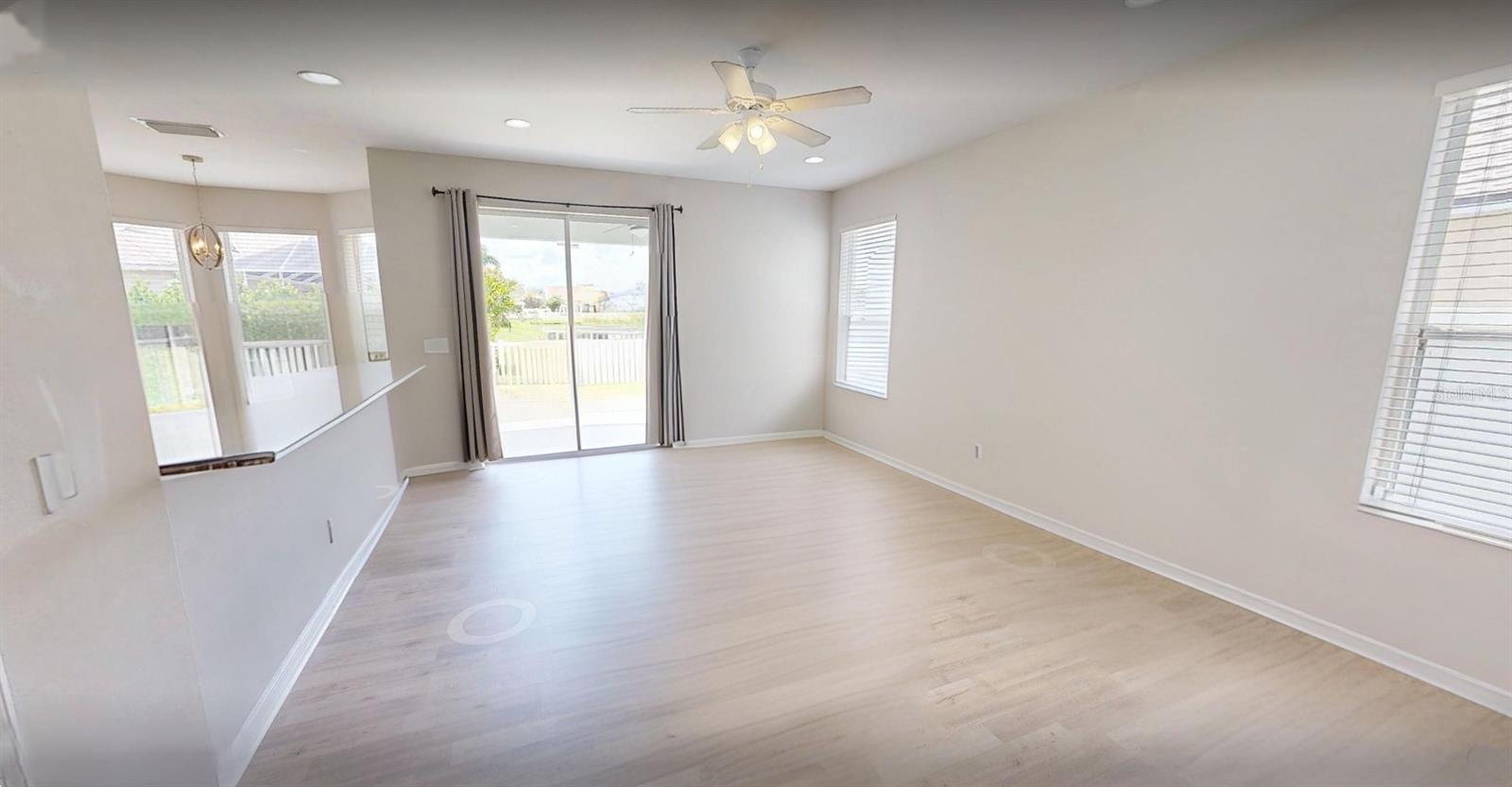 5224 58th Ter E Property Photo 15