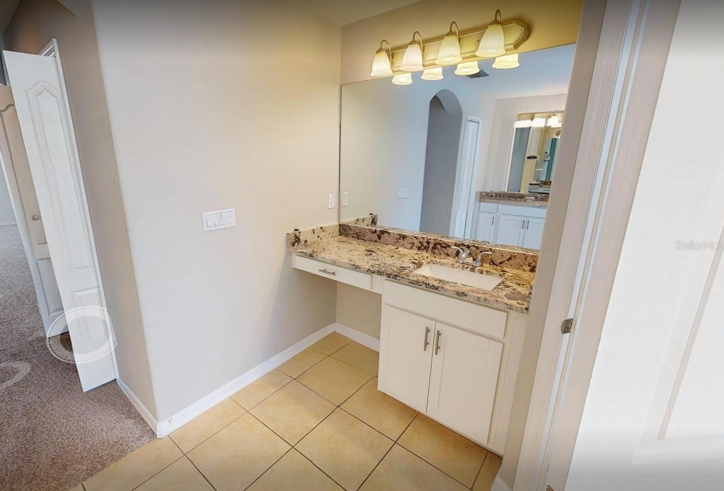 5224 58th Ter E Property Photo 24