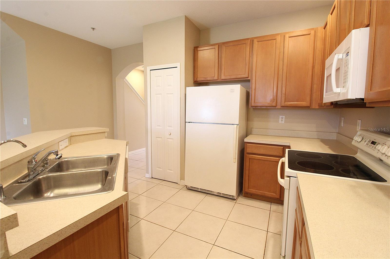 4011 Burlwood Rd Property Photo 4