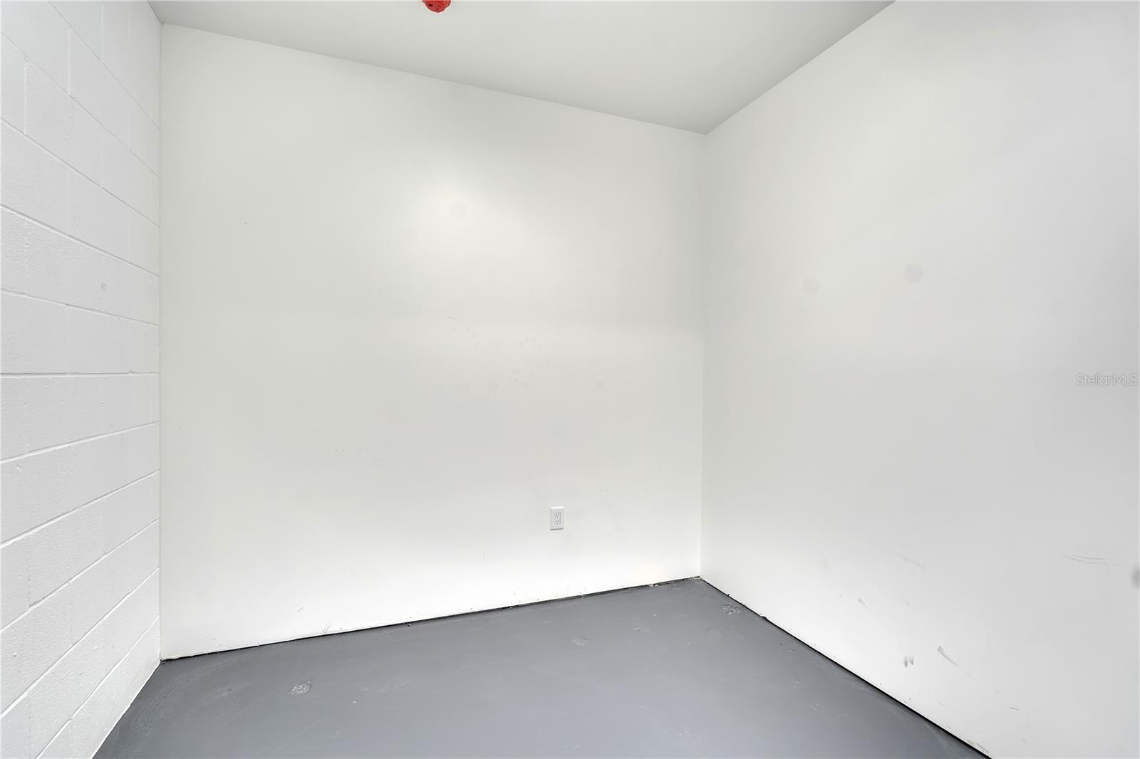 70 Avenida Veneccia #204 Property Photo 50