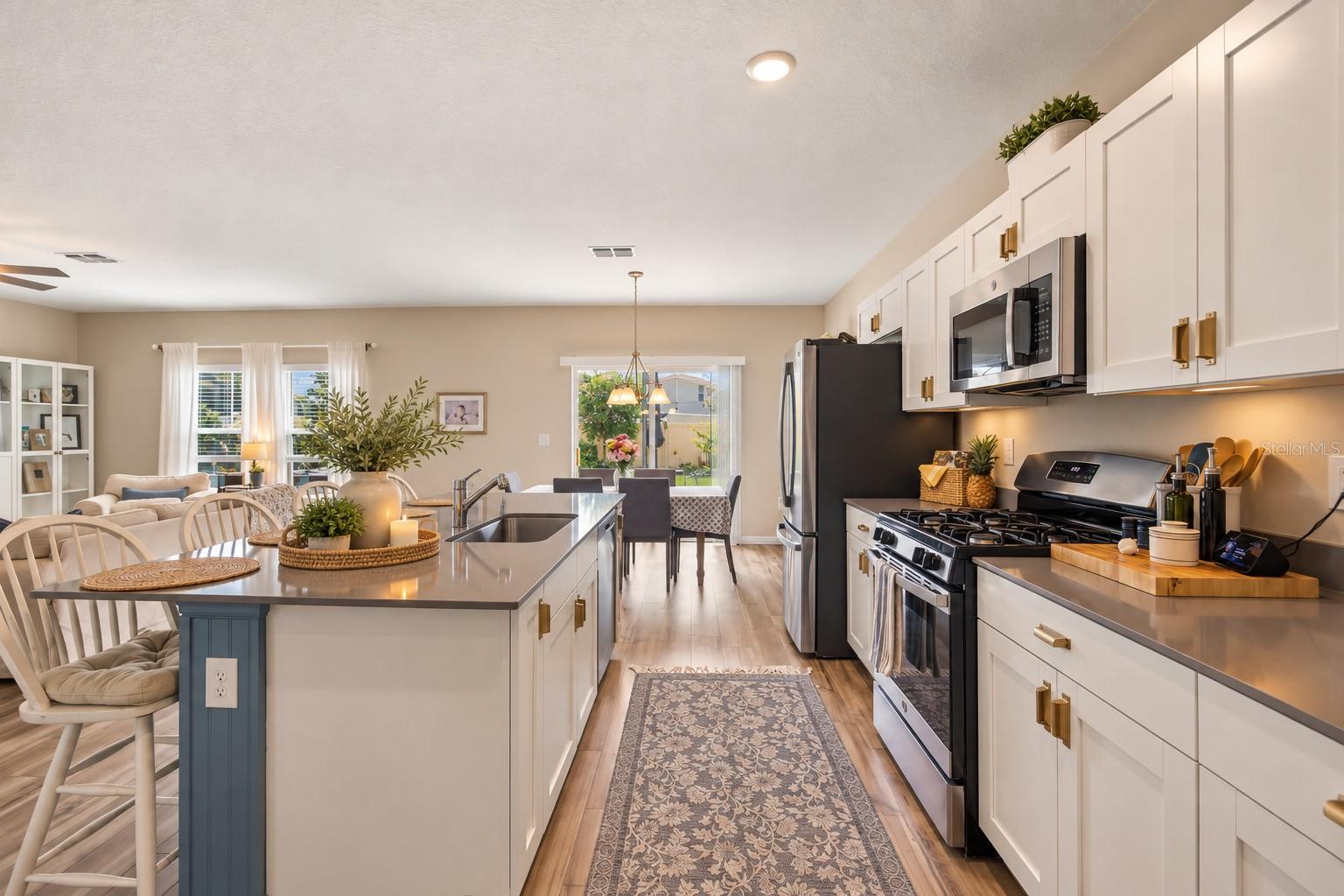 7716 Twinleaf Ter Property Photo 7
