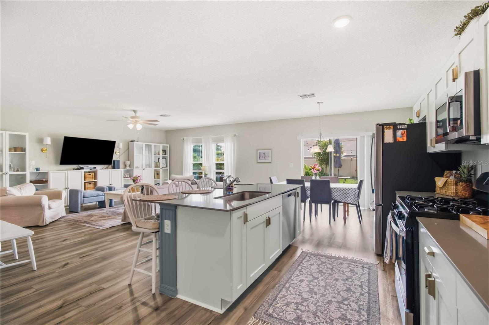 7716 Twinleaf Ter Property Photo 10